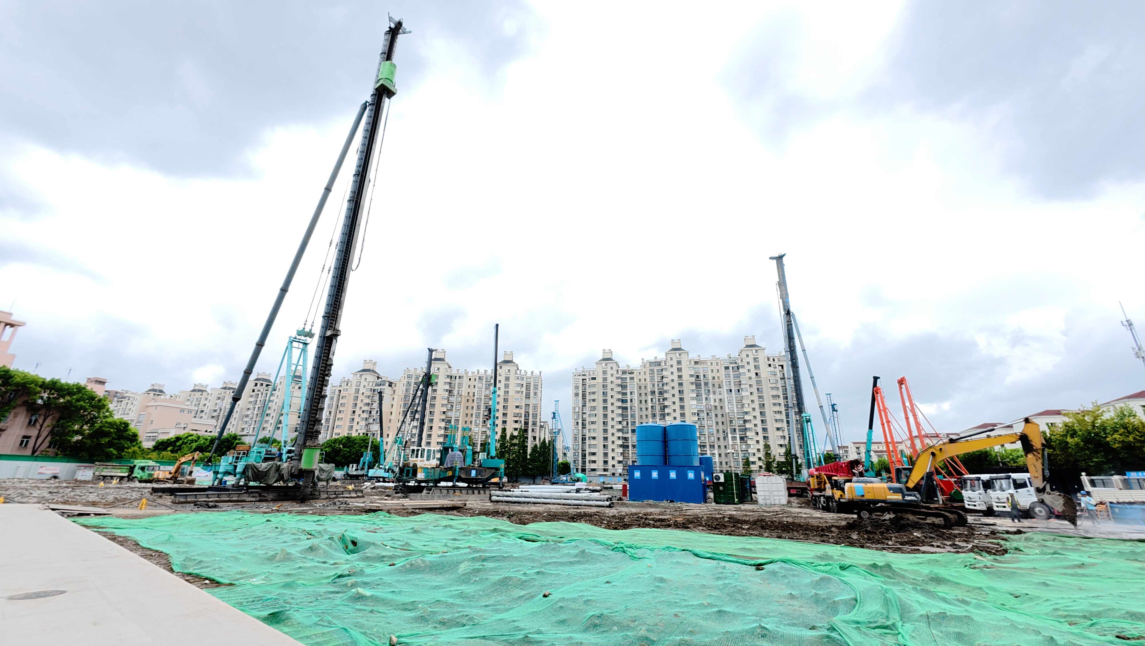 绿色筑基 智造未来——3台SDP系列静钻根植桩设备高效助力曹杨中学改扩建项目！